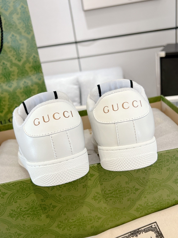 グッチ靴素材ディテール